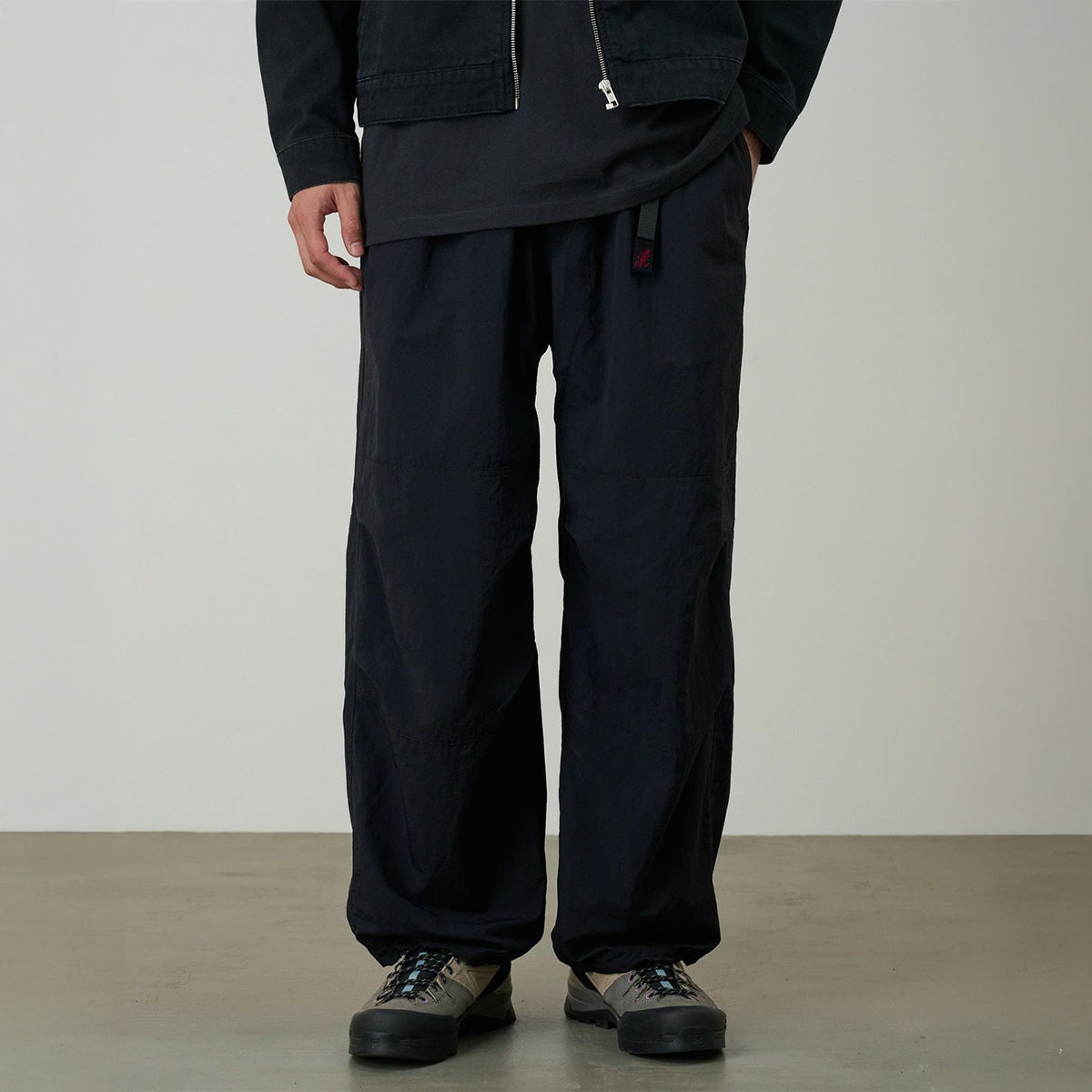 Gramicci NYLON PANELED TREK PANT グラミチ ナイロンパネルトレックパンツ G6SM-P069【メンズ ナイロン素材 切り替えデザイン 26SS】