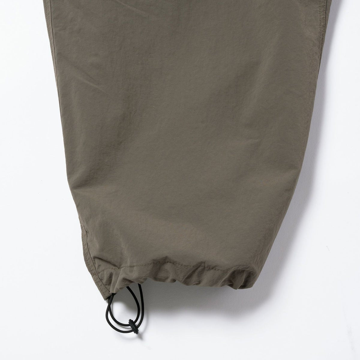 Gramicci NYLON PANELED TREK PANT グラミチ ナイロンパネルトレックパンツ G6SM-P069【メンズ ナイロン素材 切り替えデザイン 26SS】