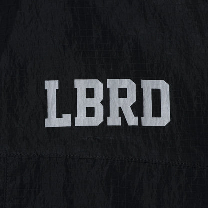 Liberaiders NYLON TRACK JACKET  リベレイダース ナイロントラックジャケット 730022601【メンズ ナイロンジャケット 撥水ジャケット 軽量アウター ジップアップジャケット 26SS】