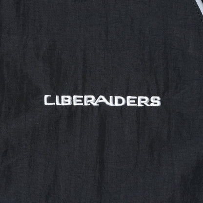 Liberaiders LR NYLON PULLOVER リベレイダース LR ナイロンプルオーバー 735012601【メンズ ナイロンプルオーバー Vネックトップス 軽量アウター 通気性ウェア メッシュ裏地 26SS】