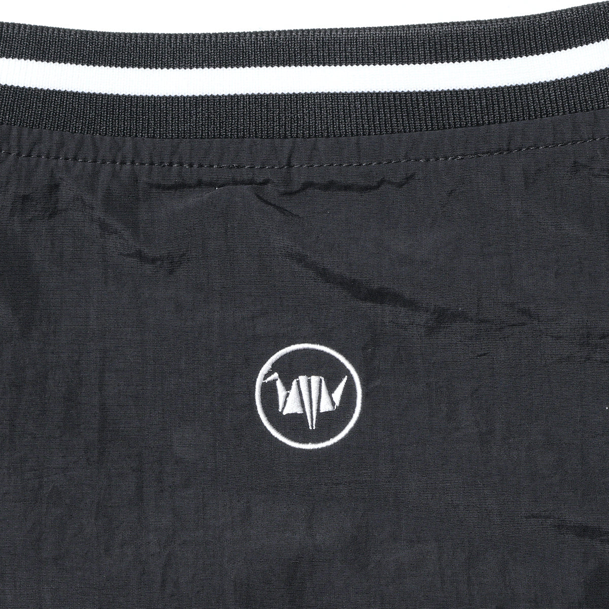 Liberaiders LR NYLON PULLOVER リベレイダース LR ナイロンプルオーバー 735012601【メンズ ナイロンプルオーバー Vネックトップス 軽量アウター 通気性ウェア メッシュ裏地 26SS】