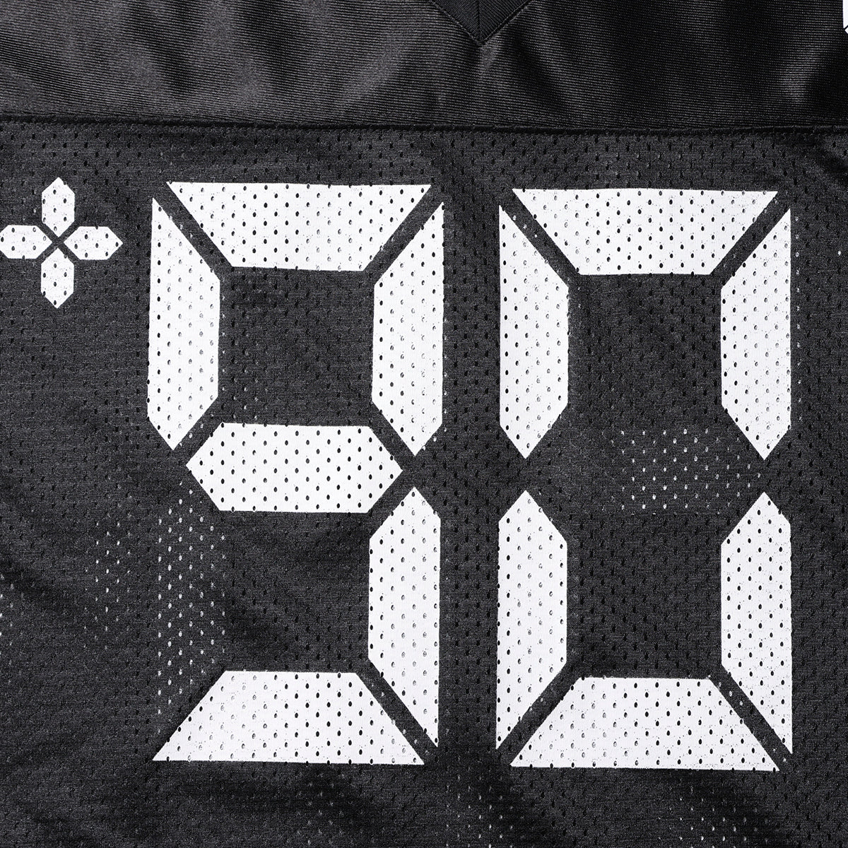 Liberaiders DIGITAL LOGO FOOTBALL TEE リベレイダース デジタル ロゴ フットボール ティー 736012601【メンズ メッシュ生地 サテン生地 デジタルフォント 26SS】