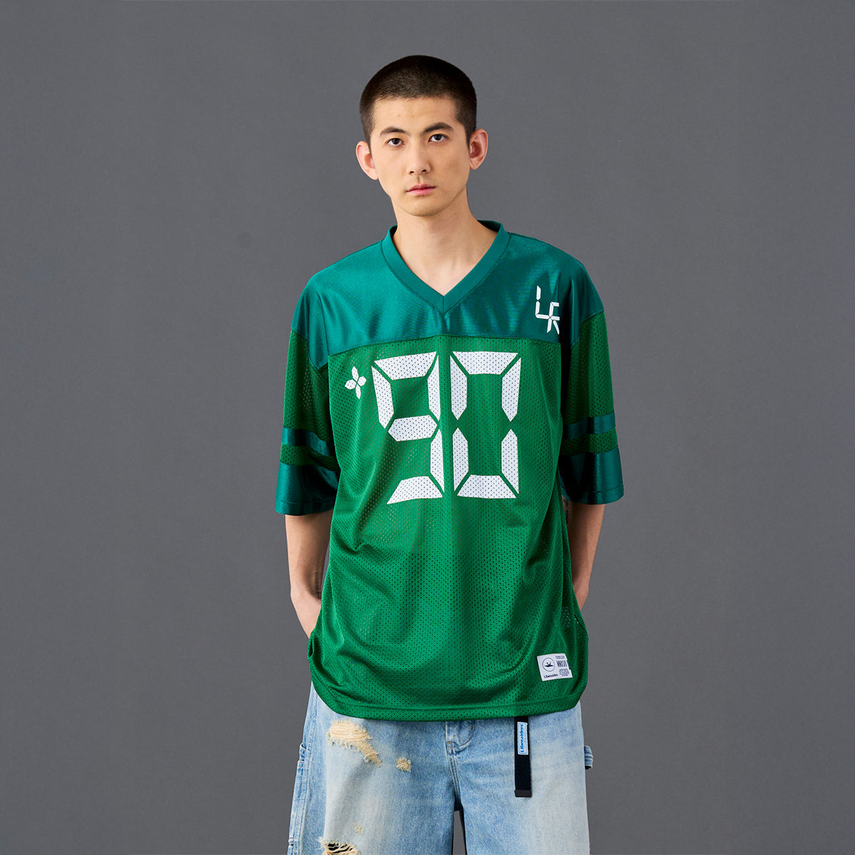 Liberaiders DIGITAL LOGO FOOTBALL TEE リベレイダース デジタル ロゴ フットボール ティー 736012601【メンズ メッシュ生地 サテン生地 デジタルフォント 26SS】