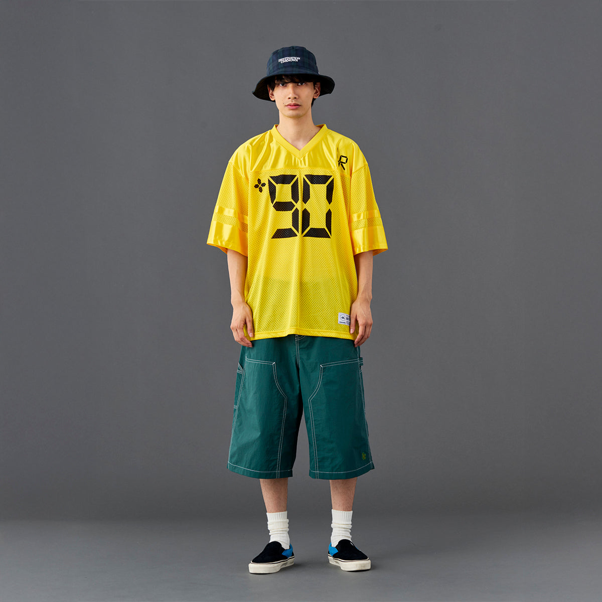 Liberaiders DIGITAL LOGO FOOTBALL TEE リベレイダース デジタル ロゴ フットボール ティー 736012601【メンズ メッシュ生地 サテン生地 デジタルフォント 26SS】