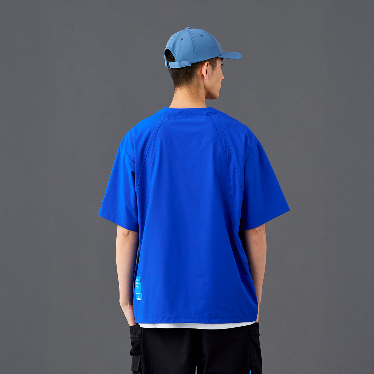 Liberaiders 4WAY STRETCH TEE IV  リベレイダース 4WAY ストレッチ ティー IV 736062601【メンズ 半袖 接触冷感 リフレクタープリント 26SS】