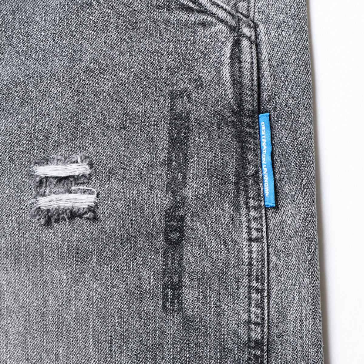 Liberaiders DAMAGED DENIM SARROUEL PANTS リベレイダース ダメージド デニム サルエル パンツ 737052601【メンズ サルエル ヴィンテージ加工 ダメージデニム 26SS】