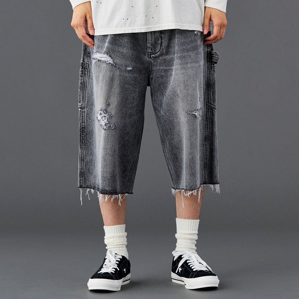 Liberaiders DAMAGED DENIM BUGGY SHORTS 738032601 – Kinetics