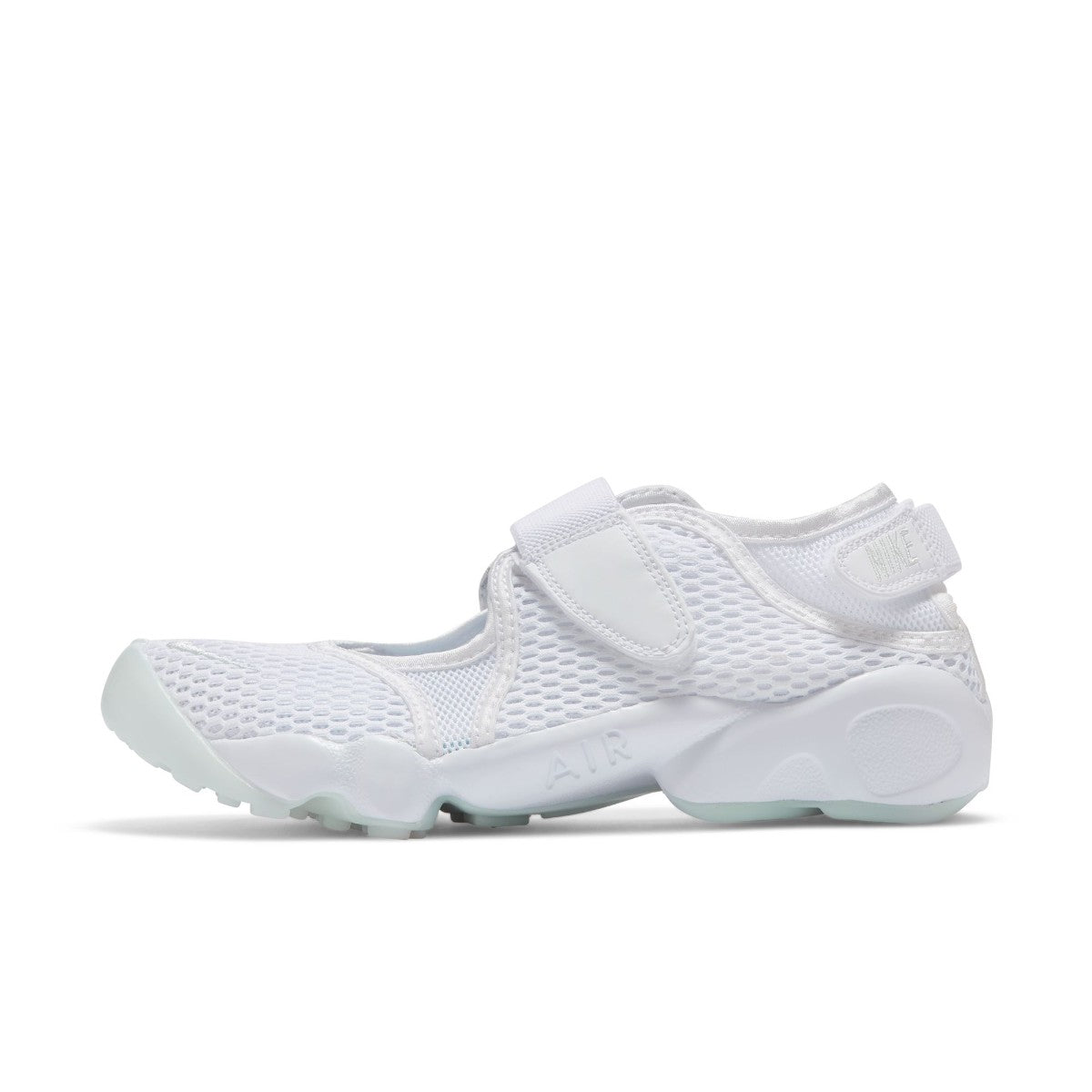 NIKE Air Rift Breeze ナイキ エア リフト ブリーズ 848386-100【レディース スニーカー サンダル メッシュ 軽量 通気性 26FW】