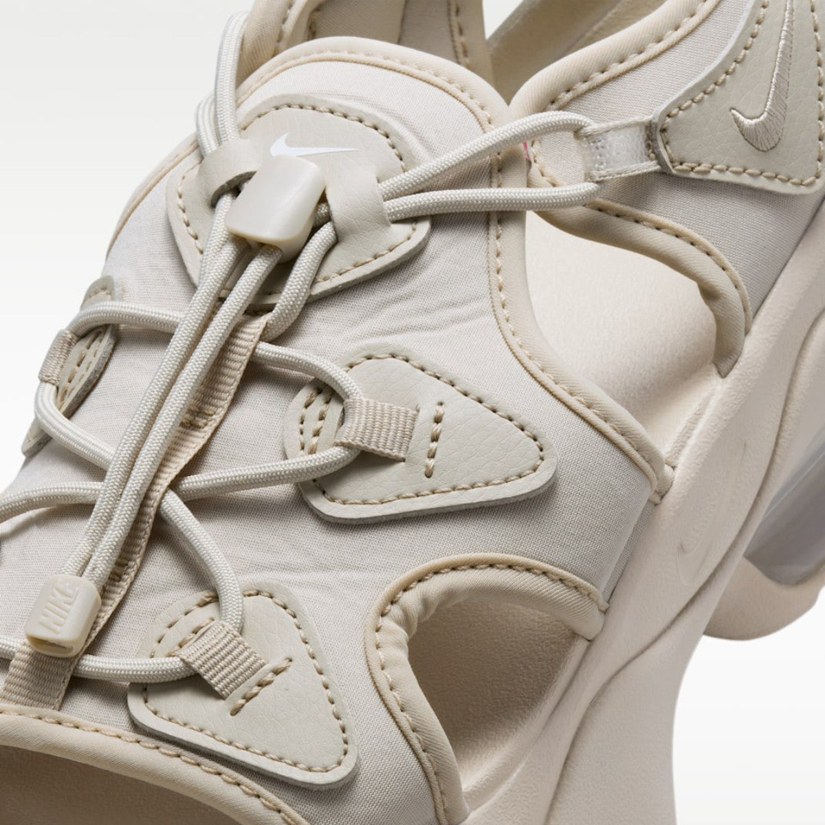 NIKE Air Max Koko ナイキ エアマックス ココ HF4265-299【レディース クッショニング 柔軟な履き心地 シューレース構造  26SS】