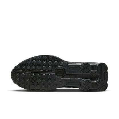 NIKE Shox R4 ナイキ ショックス R4 HQ1988-001【メンズ クッショニング 耐久性 トラクション 通気性 26SS】