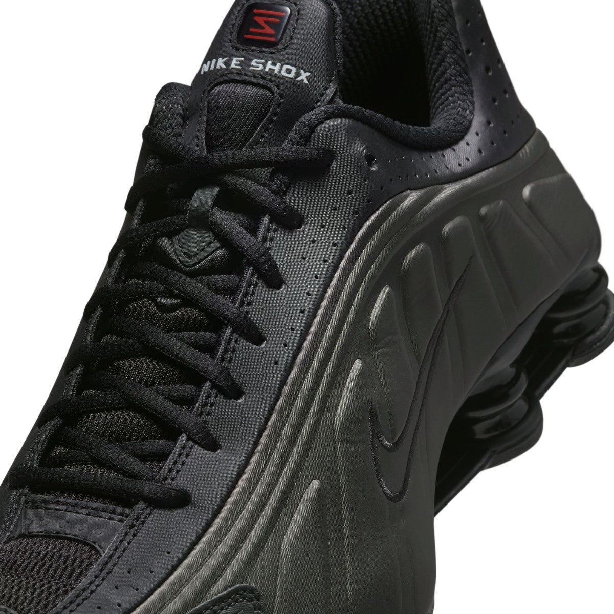 NIKE Shox R4 ナイキ ショックス R4 HQ1988-001【メンズ クッショニング 耐久性 トラクション 通気性 26SS】