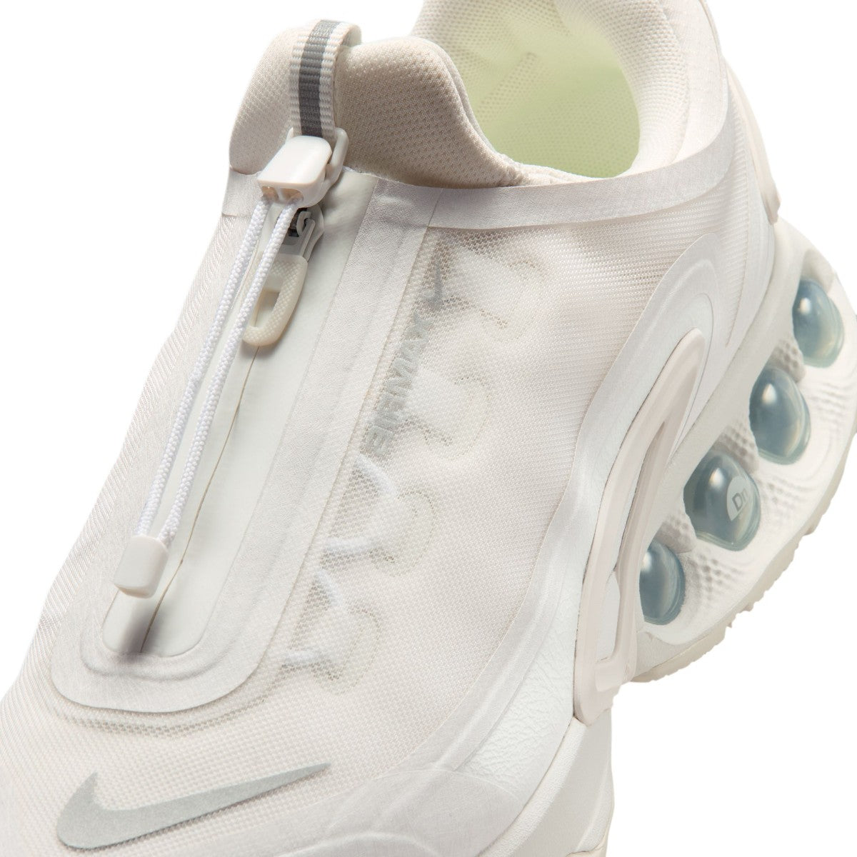 NIKE Air Max Dn Roam ナイキ エア マックス DN ローム IH2138-100【メンズ 撥水仕様 ダイナミッククッショニング 高トラクション ジップアップデザイン 26SS】