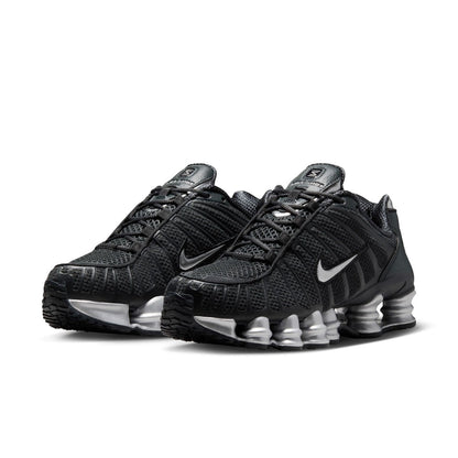 NIKE Shox TL ナイキ ウィメンズ ショックス TL IH2559-001【レディース 機械的クッショニング 高反発ソール 通気性メッシュ 衝撃吸収 26SS】