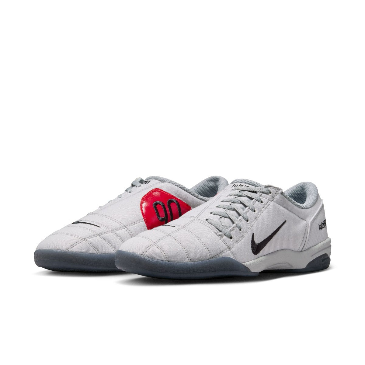 NIKE Total 90 Premium ナイキ トータル 90 PRM IH3585-002【メンズ キャンバスアッパー 非対称デザイン フラットソール グリップ性能 26SS】