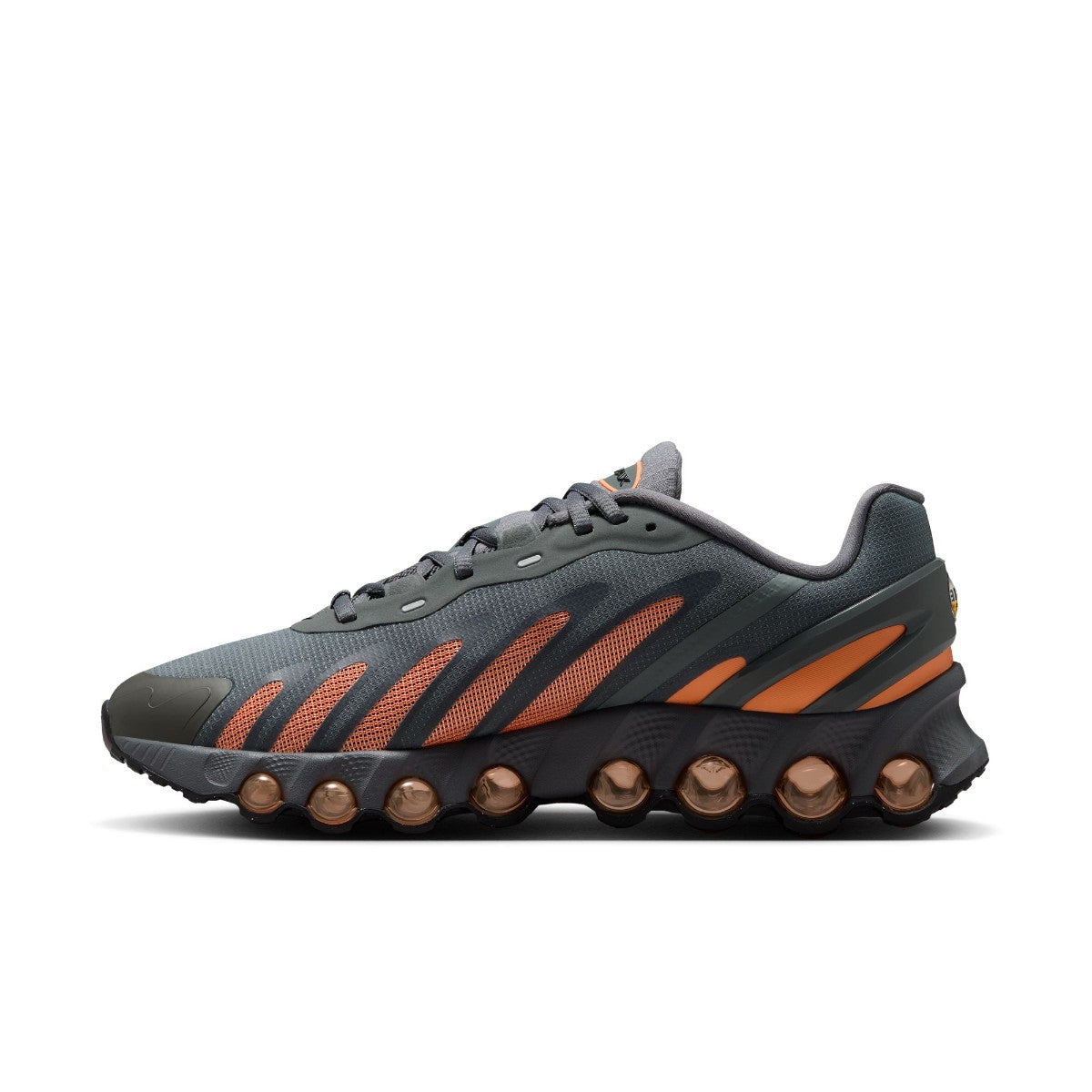 NIKE Air Max Dn8 ナイキ エア マックス DN8 IH4119-012【メンズ ランニングシューズ エアクッション 反発力 軽量スニーカー 通気性 26SS】
