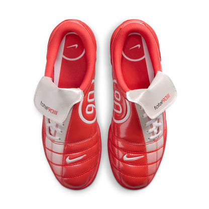 NIKE Total90 SE ナイキ ウィメンズ トータル90 SE IO2389-601【メンズ キルティングアッパー Y2K グリップ力 26SS】