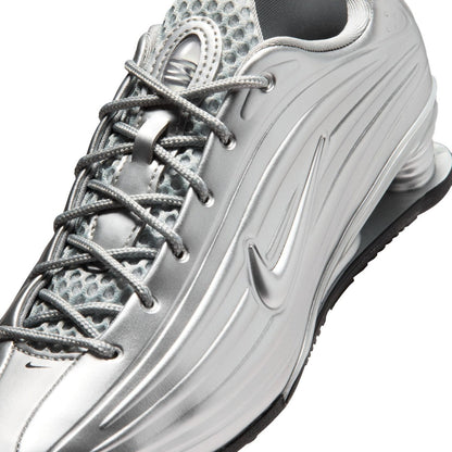 NIKE Shox Z ナイキ ショックス Z IO7843-002【レディース クッショニング トラクション 26SS】