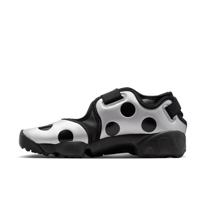 NIKE Air Rift ナイキ エア リフト IR1226-001【レディース 履き心地 快適 クッション性 軽量シューズ ストラップシューズ 26SS】