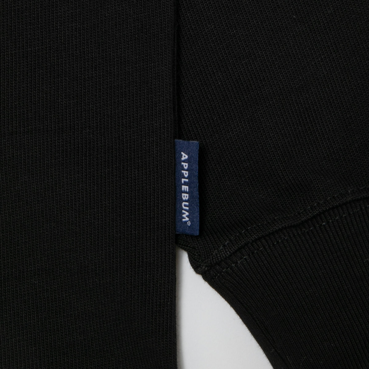 APPLEBUM “Bling Bling” Logo L/S T-Shirt アップルバム “Bling Bling” ロゴ ロングスリーブ Tシャツ 2611125【メンズ 長袖 ストリート ヘビーウェイト 天竺生地 ユニセックス 26SS】
