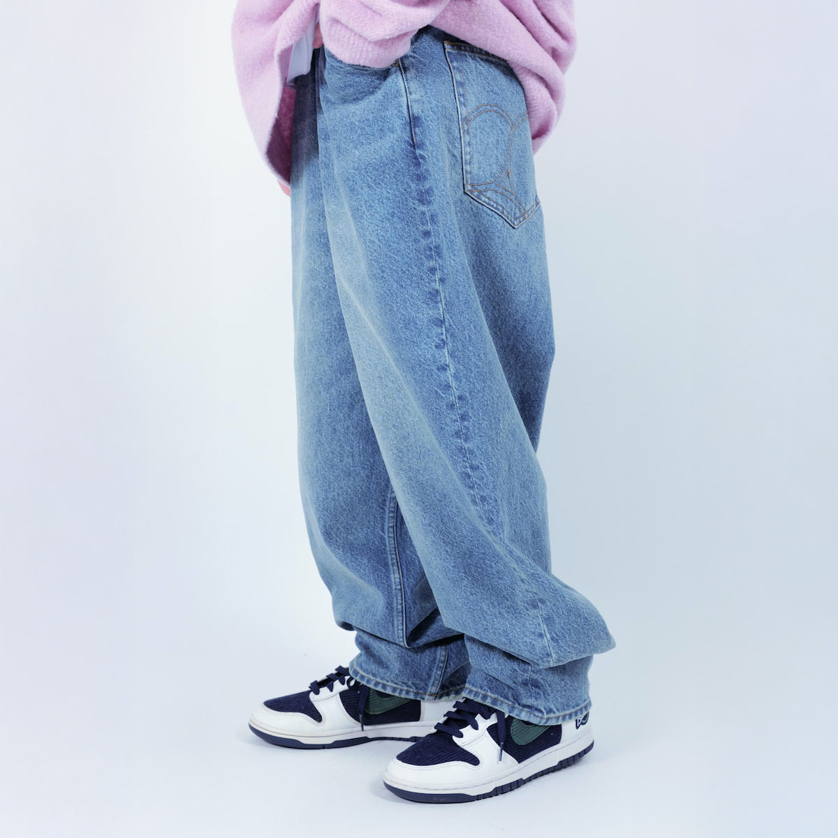 APPLEBUM “Selena” Wide Tapered Denim Pants (Damage) 2520801D