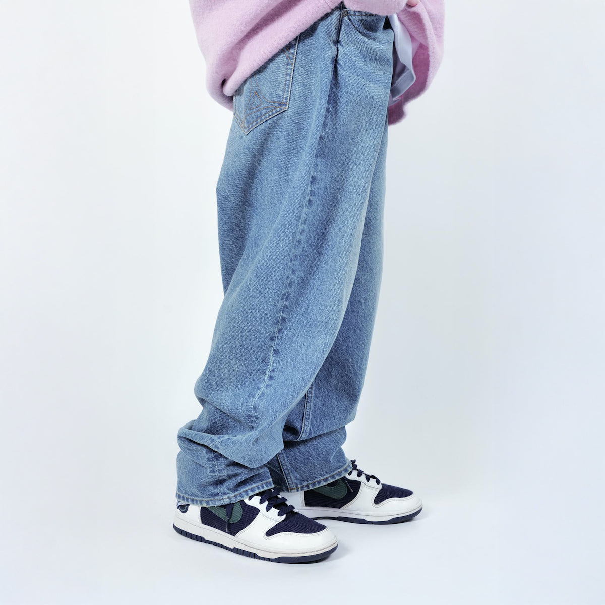 APPLEBUM “Selena” Wide Tapered Denim Pants (Damage) 2520801D