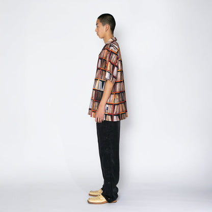 APPLEBUM “Vinyl Shelf” Aloha Shirt アップルバム “ヴァイナル シェルフ” アロハシャツ 2610209【メンズ 開襟シャツ ポリエステル素材 26SS】