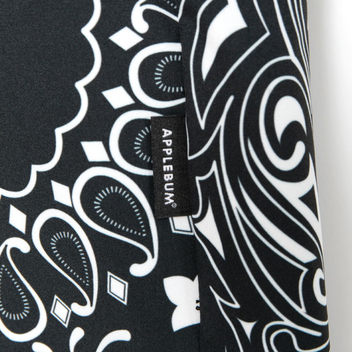APPLEBUM “Paisley” Hoopers Shorts アップルバム ペイズリー フーパーズショーツ 2610813【メンズ ショートパンツ 和柄 夏コーデ オーバーサイズ 26SS】