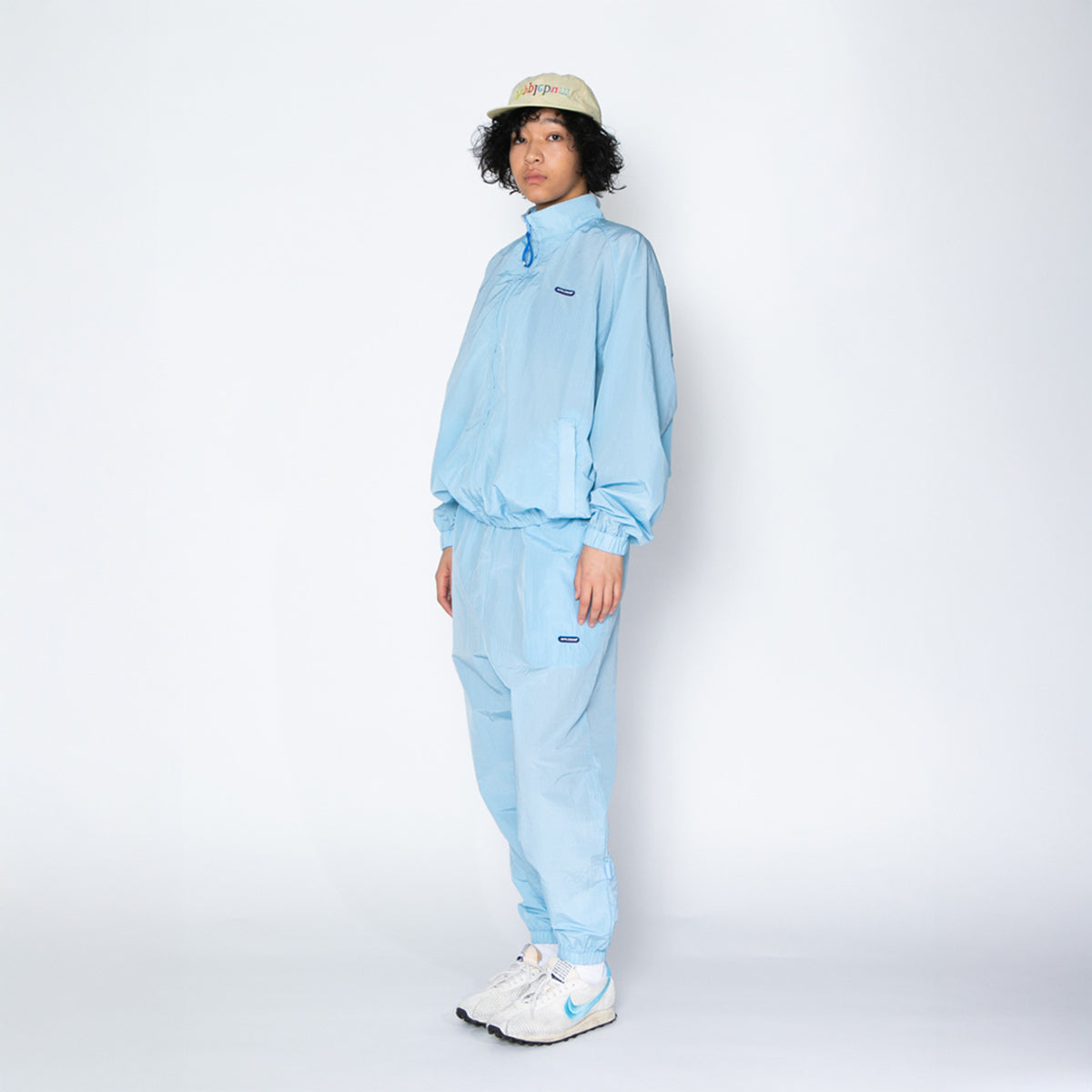 APPLEBUM “Computer-Logo” Cap アップルバム “コンピューター ロゴ” キャップ 2610905【メンズ ナイロンキャップ ロゴ刺繍 26SS】