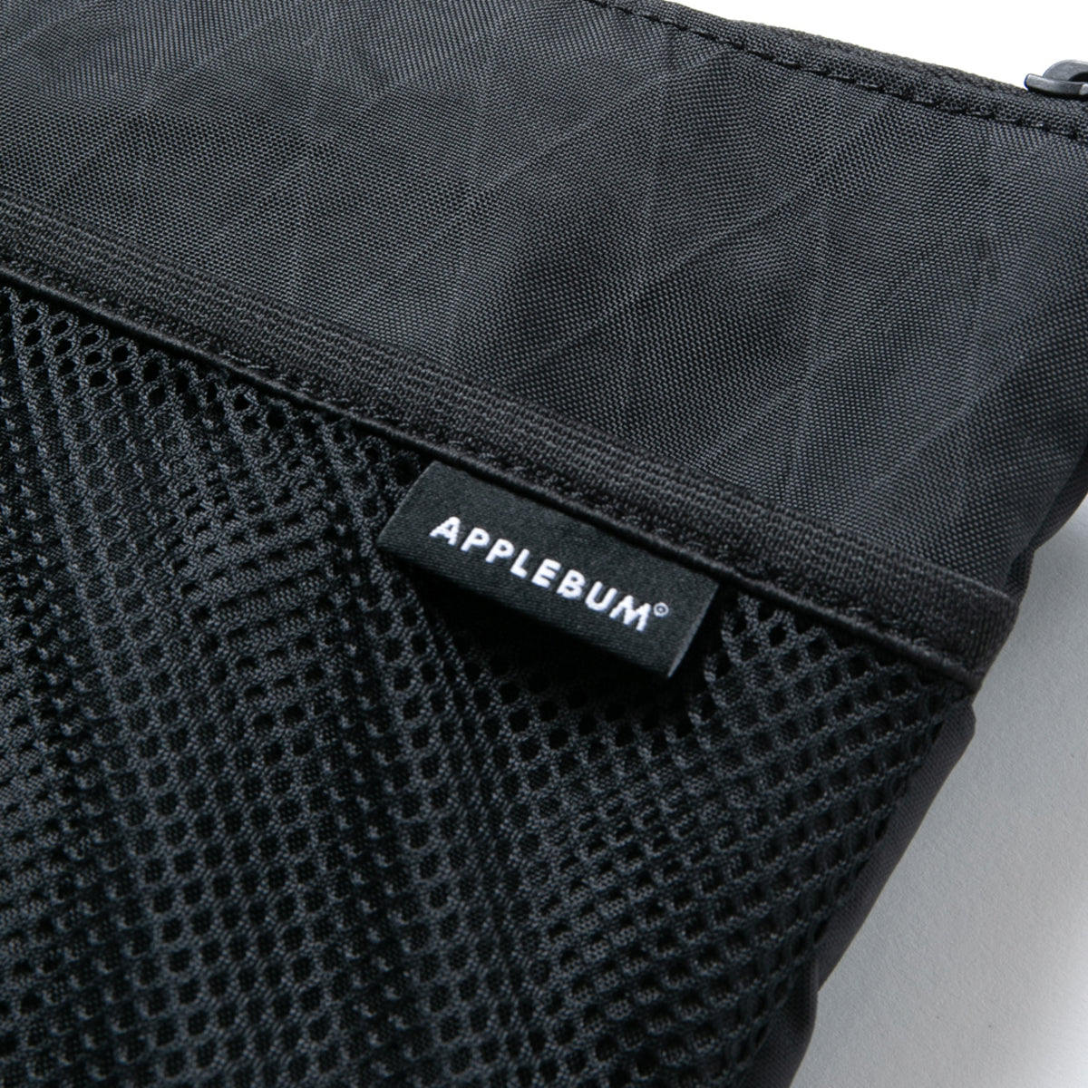 APPLEBUM X-Pac Shoulder Bag 2611003 – Kinetics（キネティクス