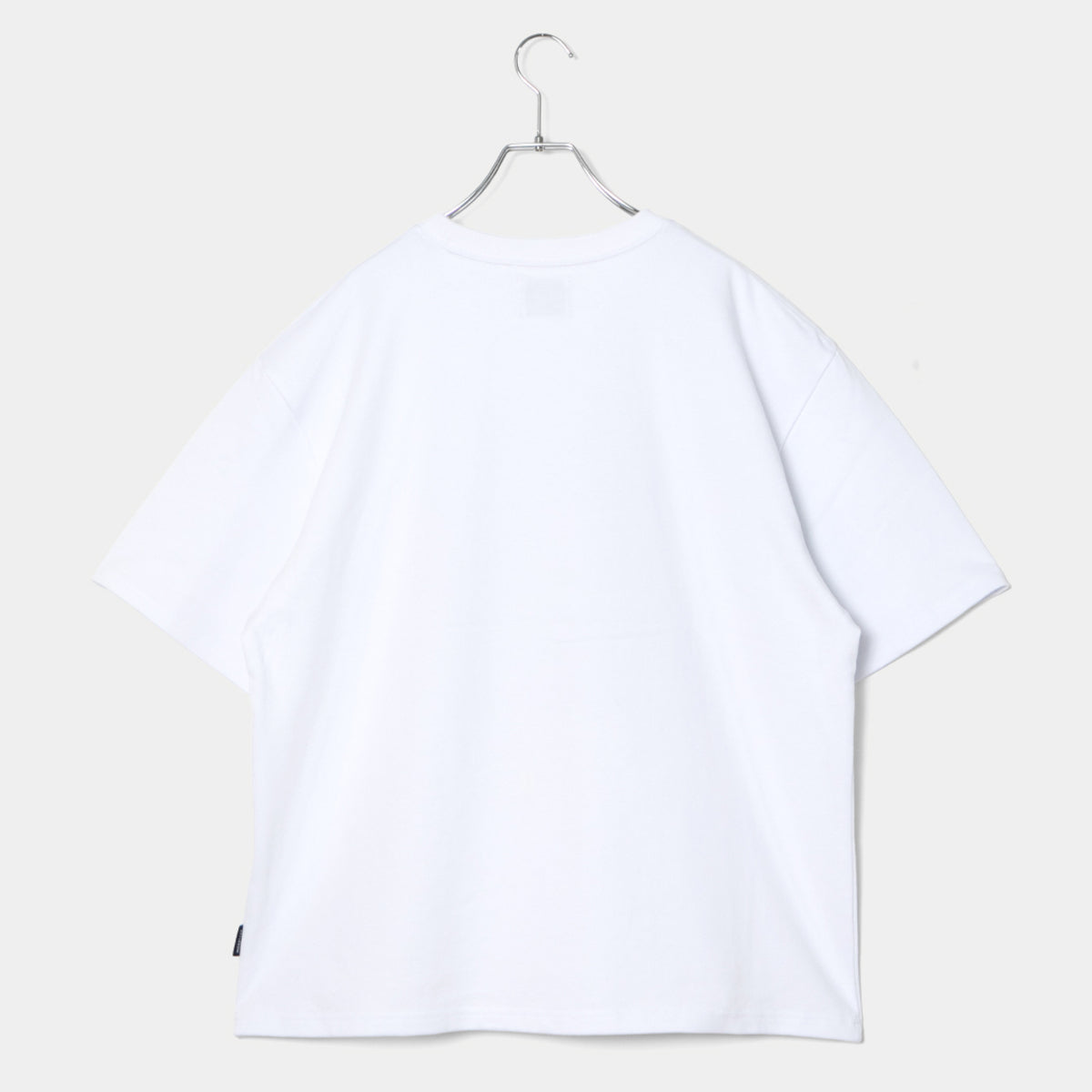APPLEBUM “Smoky Seduction” T-shirt アップルバム “スモーキー セダクション” Tシャツ 2611114【メンズ 半袖 綿素材 フォトTシャツ 26SS】