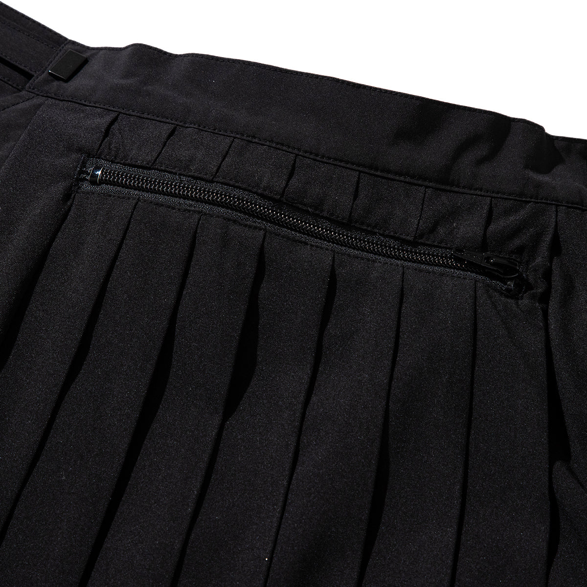 NON TOKYO 2WAY MULTIPOCKET PLEATS SKIRT ノントーキョー 2WAY マルチポケット プリーツ スカート NON-26S-0203【レディース 2WAY ウエスト調整 収納力 26SS】