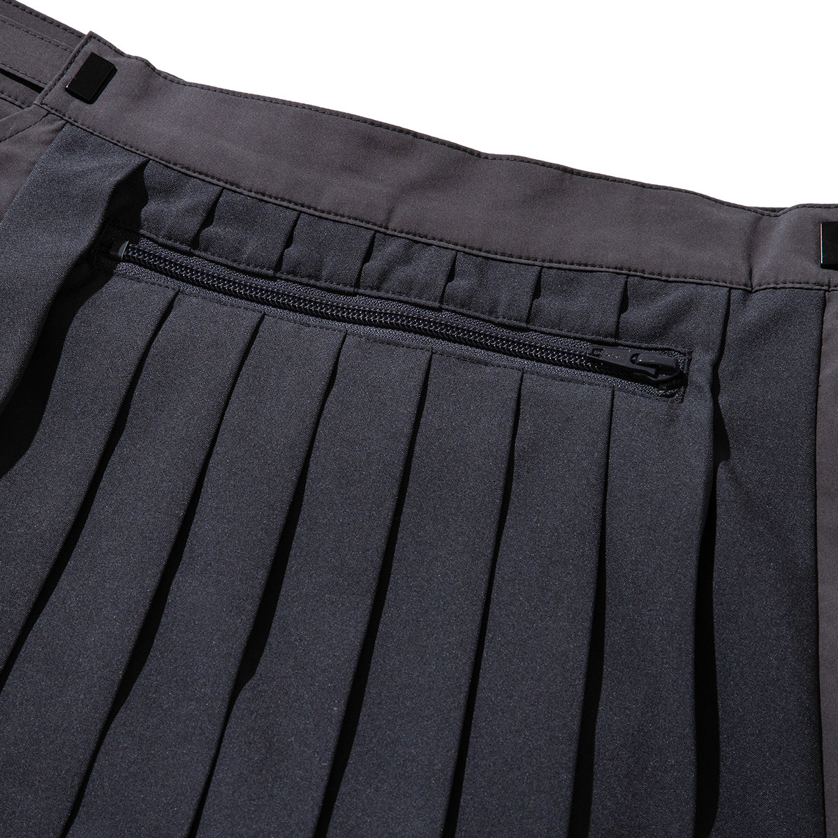 NON TOKYO 2WAY MULTIPOCKET PLEATS SKIRT ノントーキョー 2WAY マルチポケット プリーツ スカート NON-26S-0203【レディース 2WAY ウエスト調整 収納力 26SS】