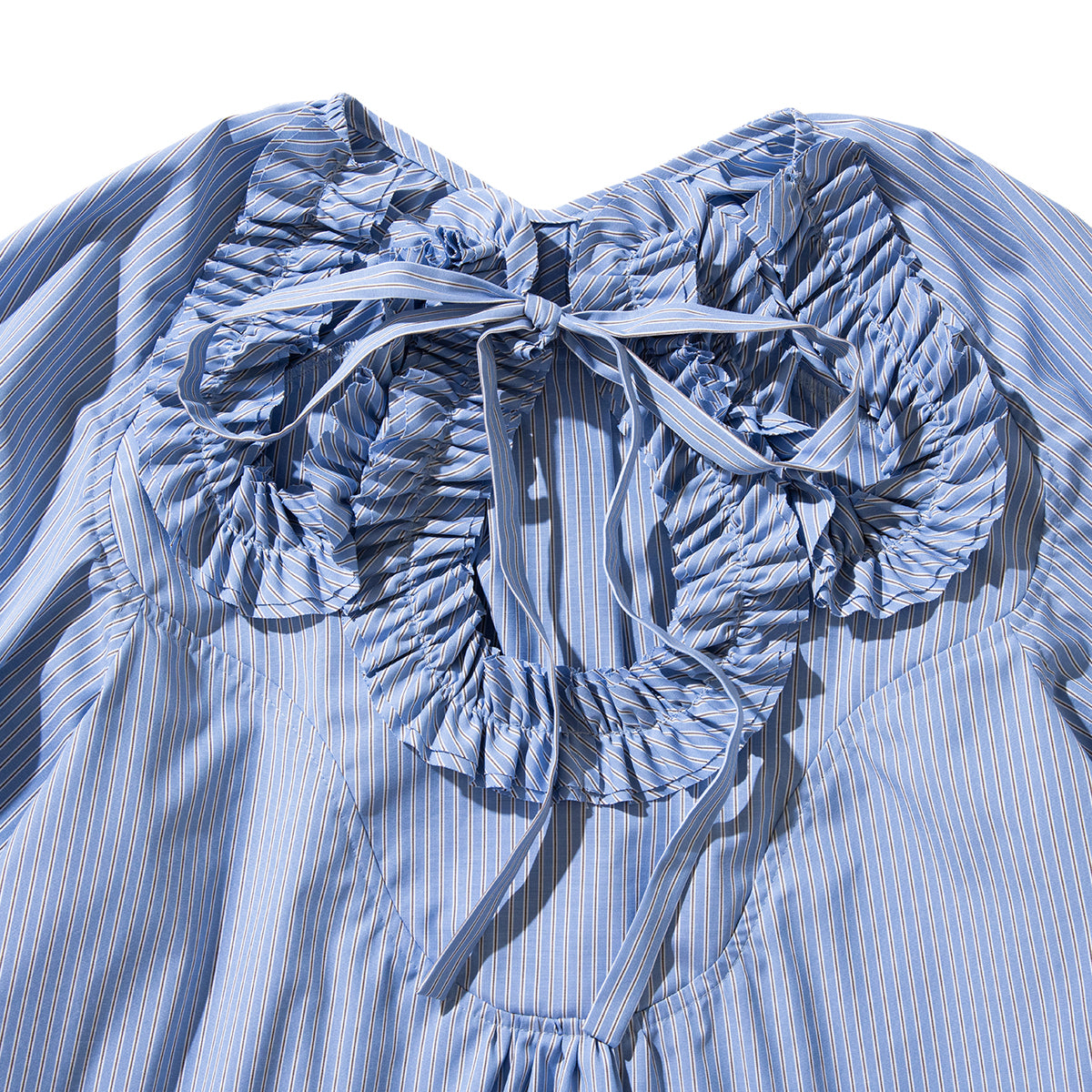 naokitomizuka Frilled design blouse ナオキトミヅカ フリルド デザイン ブラウス GRNTB019【レディース ストライプ フリル ブラウス 26SS】