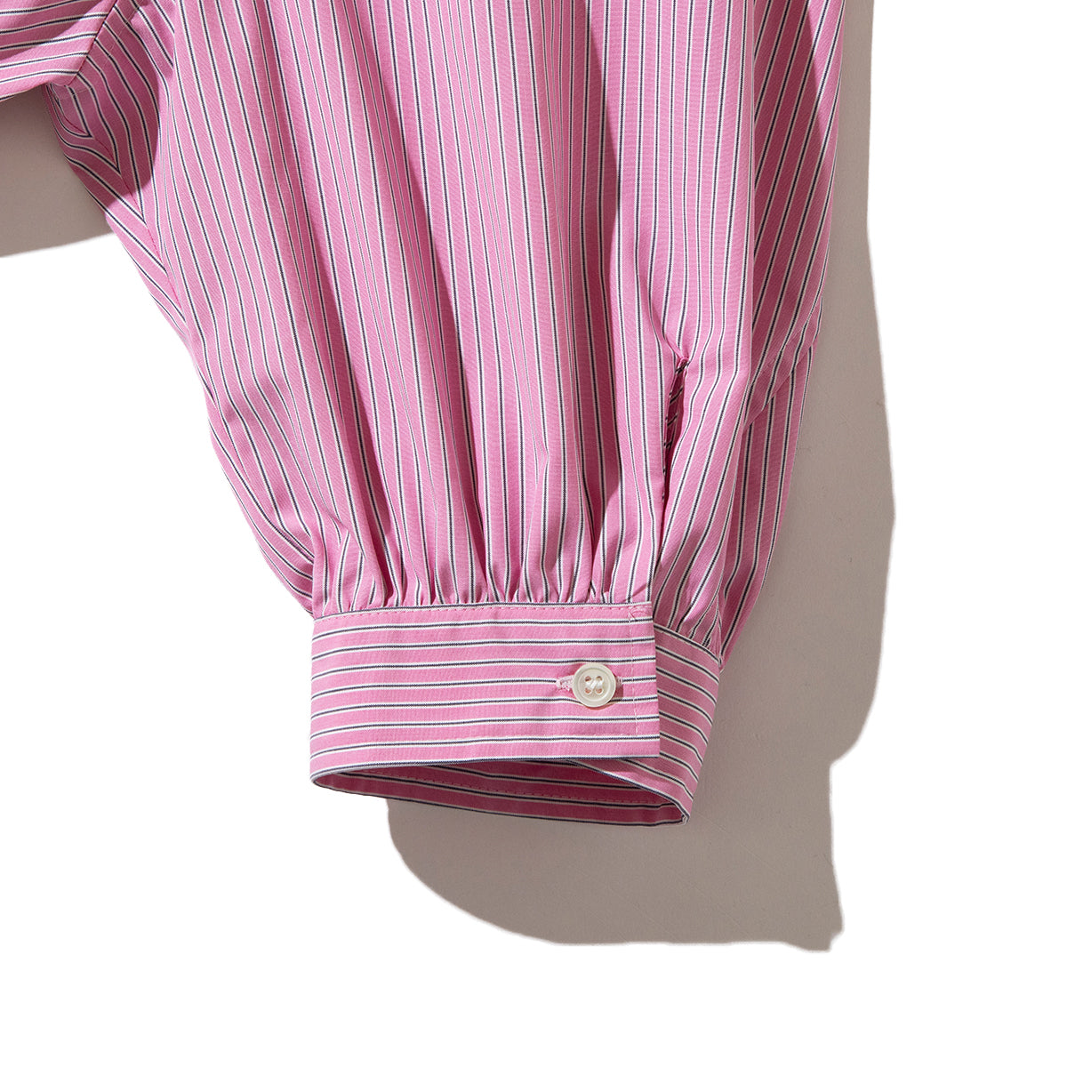 naokitomizuka Frilled design blouse ナオキトミヅカ フリルド デザイン ブラウス GRNTB019【レディース ストライプ フリル ブラウス 26SS】