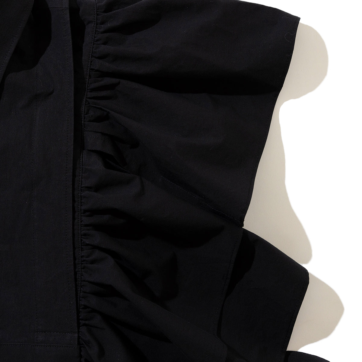 naokitomizuka Shirt collor frilled gilet ナオキトミヅカ シャツ カラー フリルド ジレ GRNTB025【レディース コットン100% フリル ブラウス 2WAY 26SS】