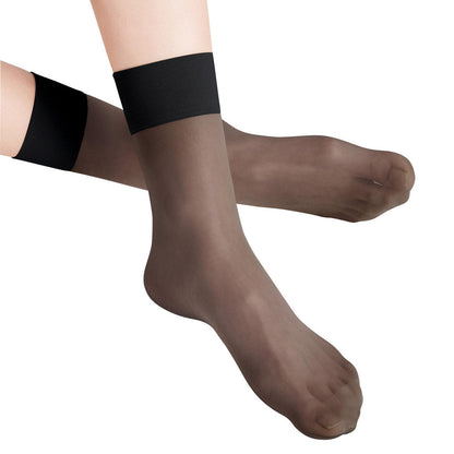 FALKE Pure Matt 20 DEN Women Ankle socks ファルケ ピュア マット 20デニール ウィメンズ アンクル ソックス 43123【レディース 20デニール シアーソックス 26SS】