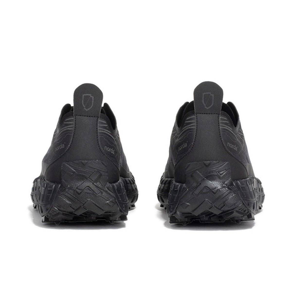 NORDA 001 ノルダ 001 001A-G-M-Stealth-Black【メンズ スニーカー ランニングシューズ トレイルランニング シューズ 軽量 26FW】