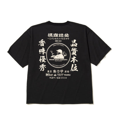 UMAMI SPICE COMPANY SP CORPORATE TECH SS T-SHIRT for Kinetics ウマミスパイスカンパニー SP コーポレートテック SS Tシャツ for Kinetics USCKSP05【メンズ 日本製 半袖 吸水速乾性 防シワ性 26SS】