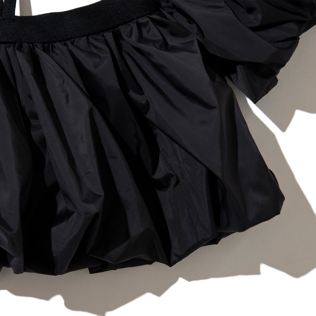 PoI frill buster skirt ポィ フリル バスター スカート 261-FS04【レディース ポリエステル素材 2WAY 26SS】