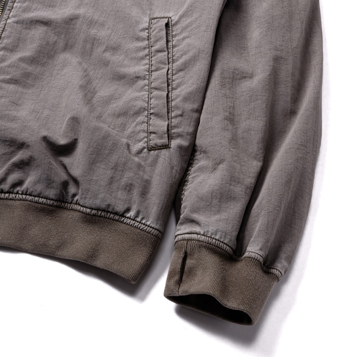 Sandinista Bomber Jacket - Overdyed サンディニスタ ボンバー ジャケット オーバーダイ 60426PS01-OW【メンズ ボンバージャケット 高密度ナイロン 製品染め 短丈 26SS】