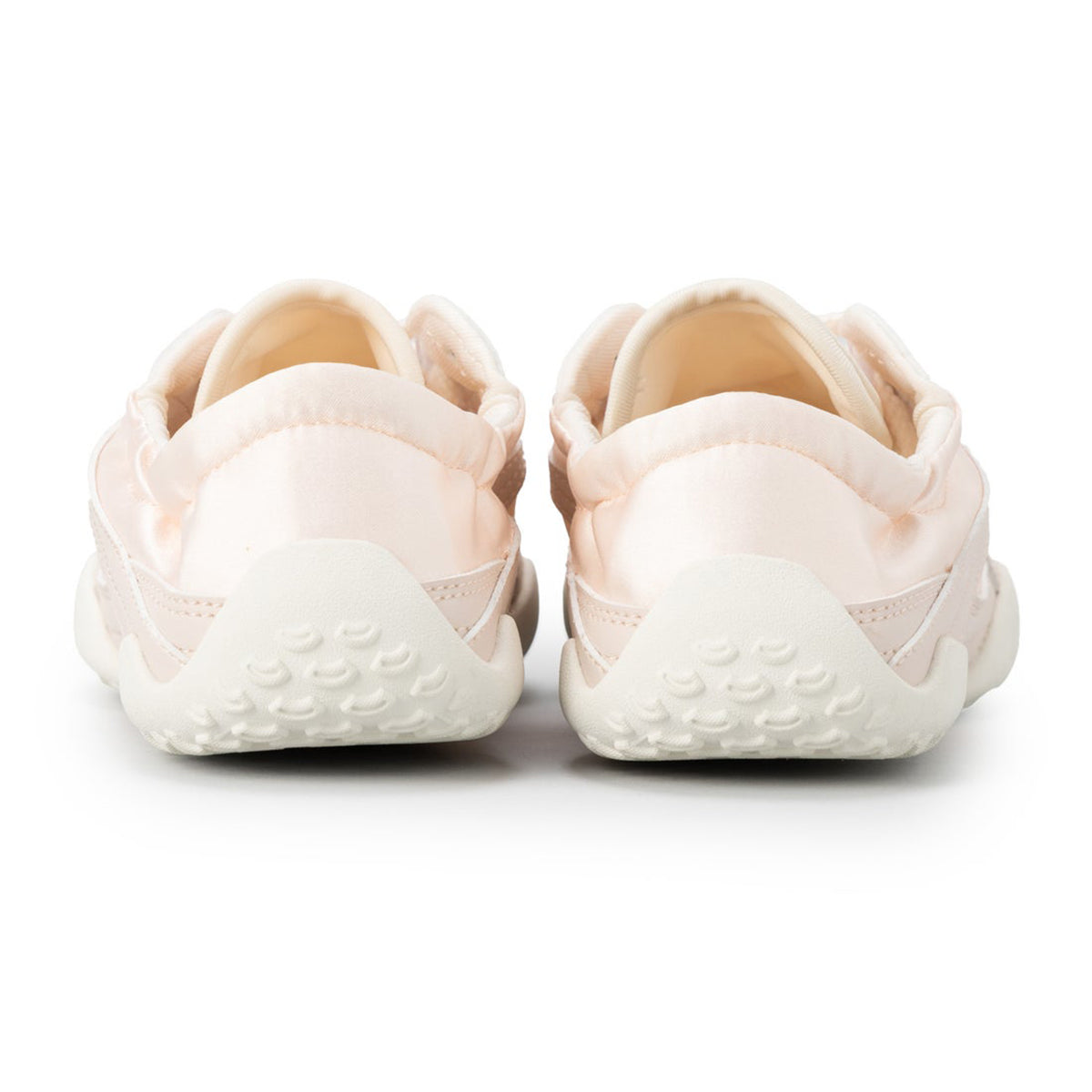 FILA FILA GLIO フィラ フィラ グリオ 63OD3X013660【レディース ロープロファイル バレエコア サテン素材 スニーカー 26SS】