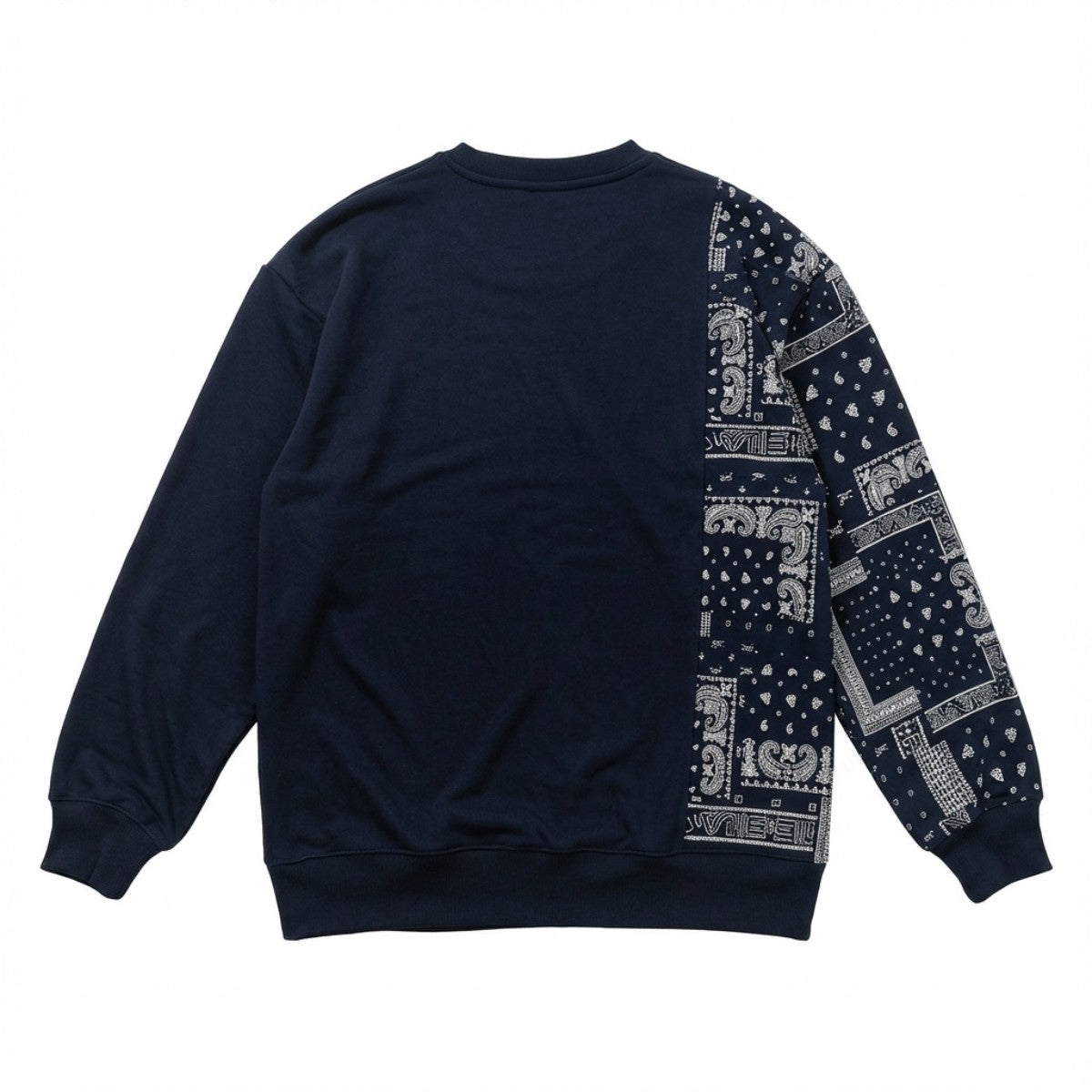 FILA SWEATSHIRT フィラ スウェットシャツ SM6SBU704【メンズ コラボ ストリート スウェット オーバーサイズ ペイズリー柄 26SS】