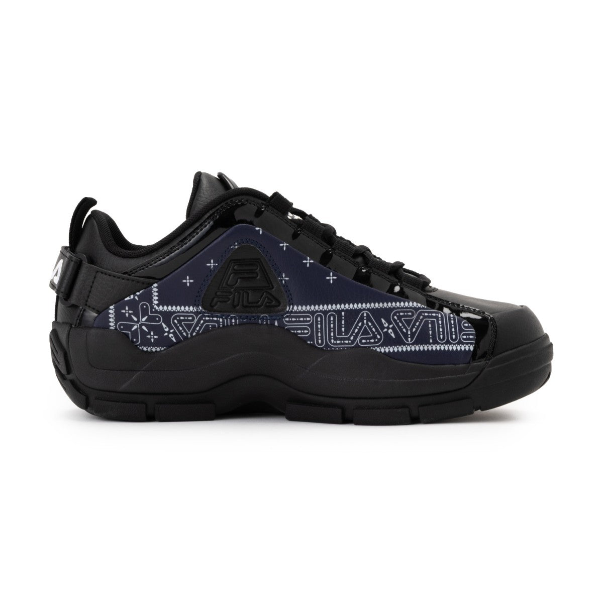 FILA GRANT HILL 2 LOW フィラ グラントヒル 2 ロー FM0101020001【メンズ ローカット ストリートスタイル バンダナパターン 26SS】