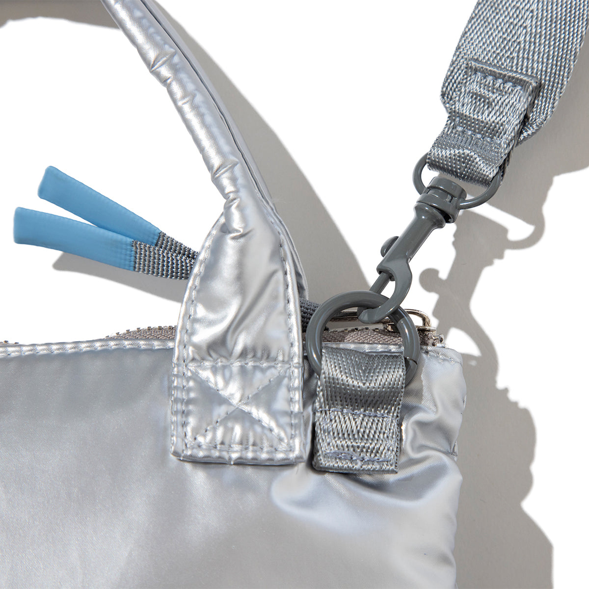 Casselini Helmet mini bag 255-110504 – Kinetics（キネティクス