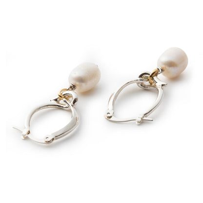 LAPUIS Pearl hook pierced earrings ラピュイ パール フック ピアス 255-220103【レディース 日本製 26SS】