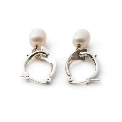 LAPUIS Pearl hook pierced earrings ラピュイ パール フック ピアス 255-220103【レディース 日本製 26SS】