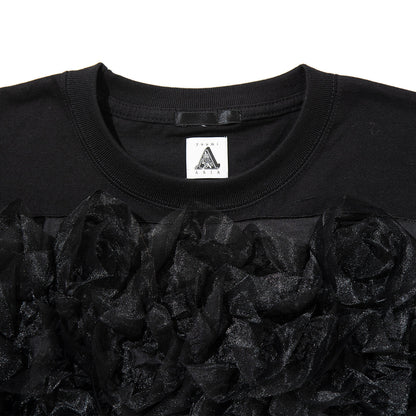 YuumiARIA EMBROIDERY FRILL FLOWERTT-SHIRT ユウミアリア エンブロイダリー フリル フラワー Tシャツ 261-AC025【レディース 刺繍Tシャツ バックデザイン 半袖Tシャツ デザインTシャツ 26SS】