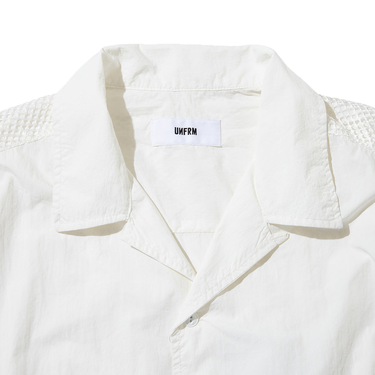 UNFRM OUTDOOR STANDARD NY TYPEWRITER PANEL MESH OPEN COLLAR SHIRT ユニフォームアウトドアスタンダード NY タイプライター パネル メッシュ オープンカラー シャツ SS-4304【メンズ ナイロン素材 通気性 半袖 26SS】