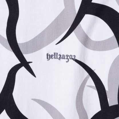 Hellrazor HELLASAT TRIBAL CAMO SHIRT ヘルレイザー ヘラサット トライバル カモ シャツ 01126SS5302【メンズ ストリートファッション グラフィックTシャツ カジュアルウェア 26SS】