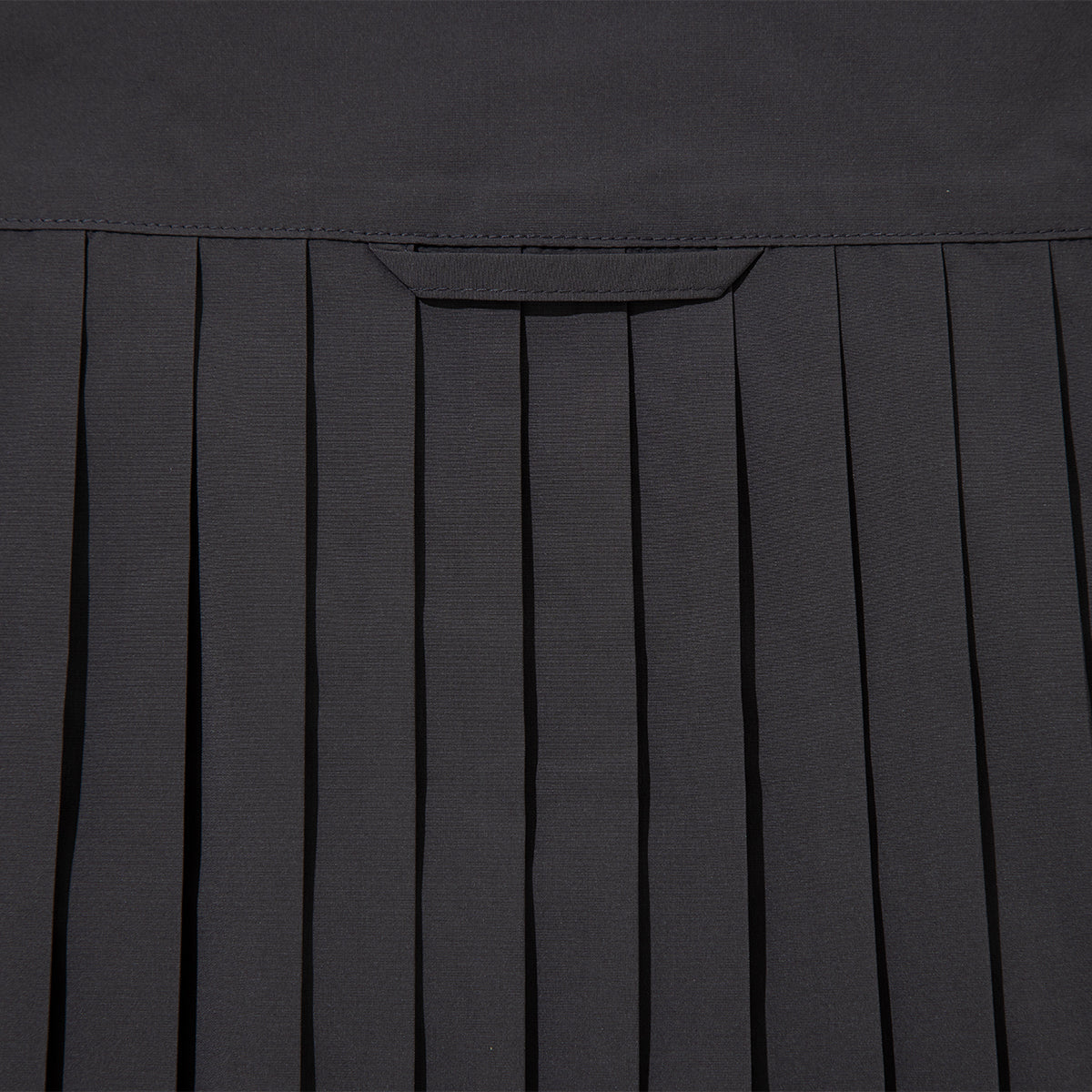 NON TOKYO PIN TUCK TECH SHIRT ノントーキョー ピンタック テックシャツ NON-26S-0403【レディース ポリエステル素材 半袖 プリーツ 26SS】